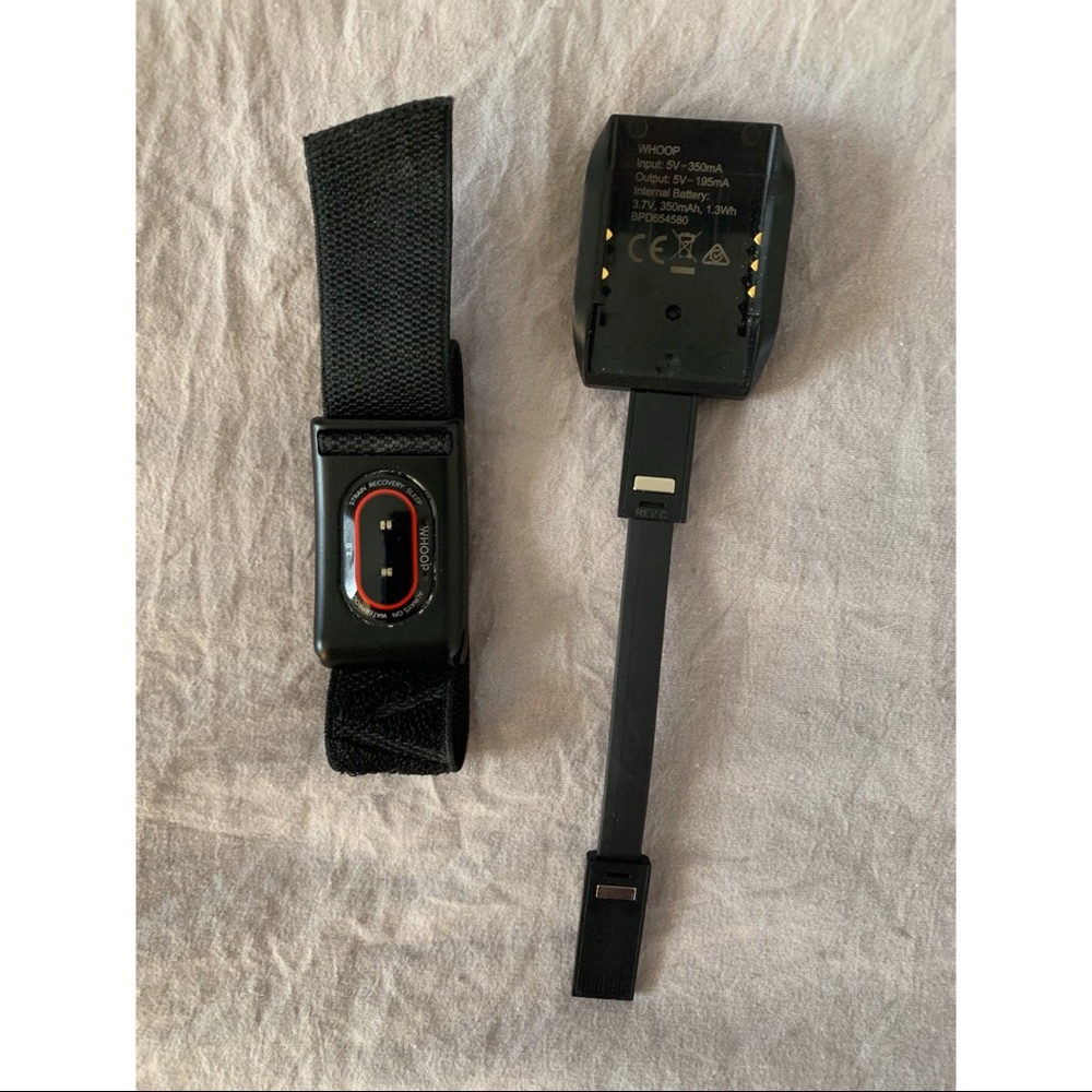 Whoop band & tracker